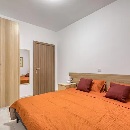 2br - Floor Views Gzira