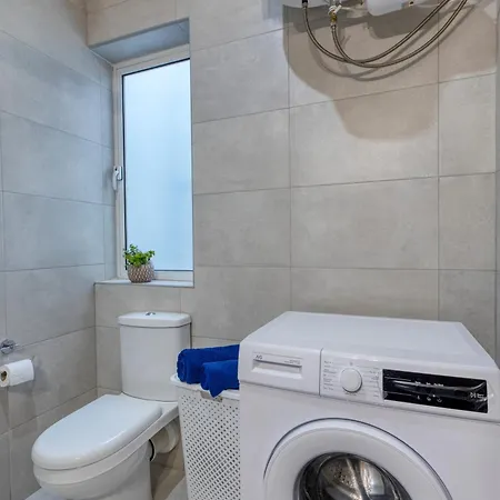 شقة 2br - Floor Views *