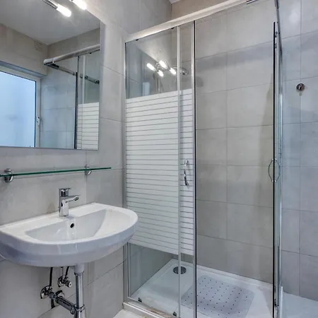 2br - Floor Views شقة *